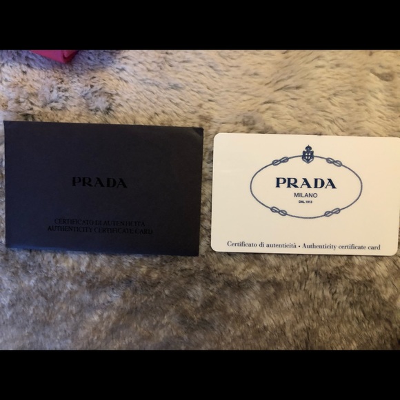 Authentic Prada makeup bag from outlet - Picture 6 of 15